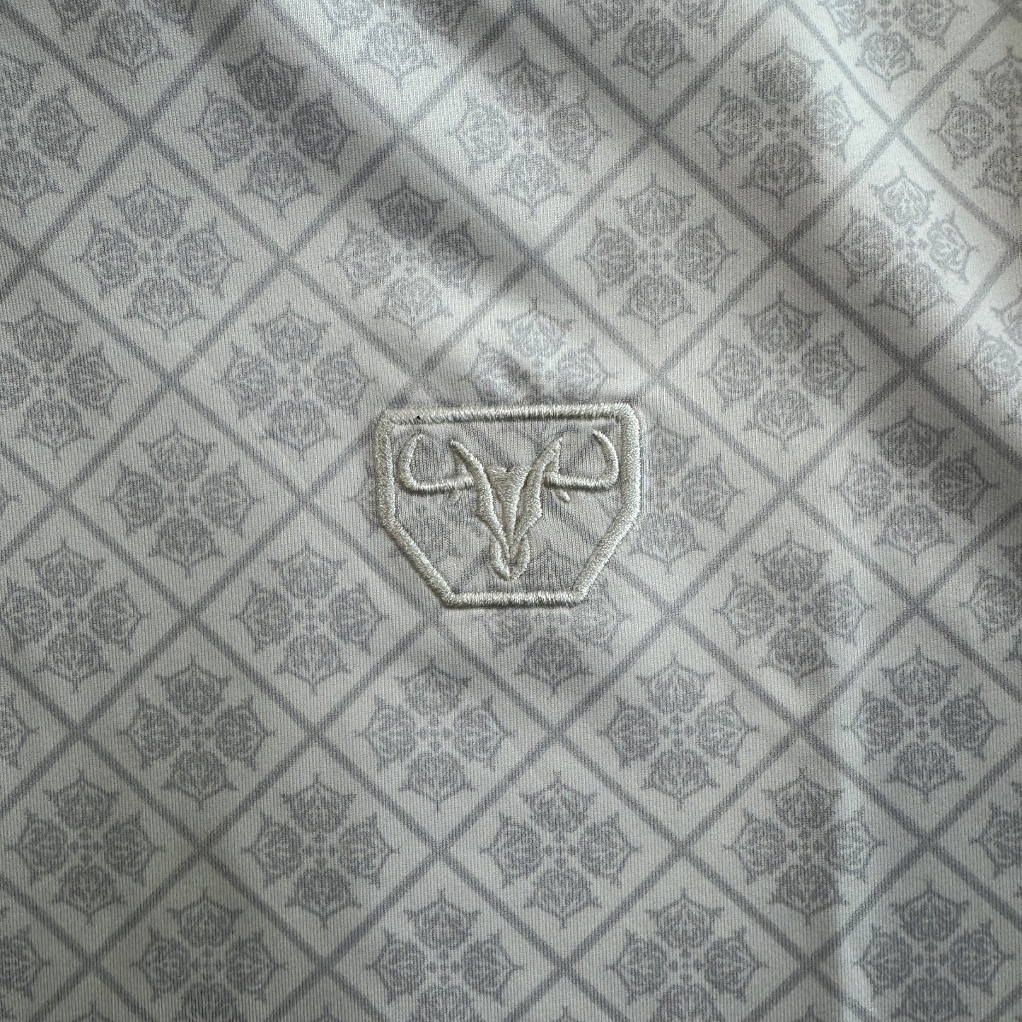 Aztec Polo - White/Gray